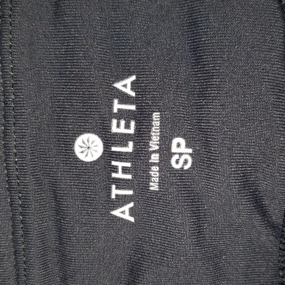 Athleta Acceleration 2 in 1 Capri Black SP nwt - Picture 3 of 12